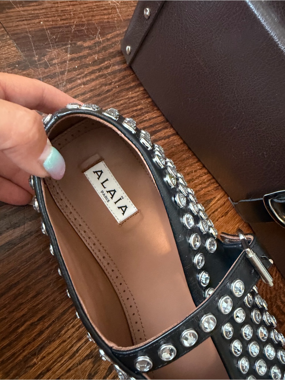 BRAND NEW! ALAIA BLACK MARY JANE FLATS WITH ALL OVER STUDS. SIZE: EU 39/US 9. - Picture 10 of 12